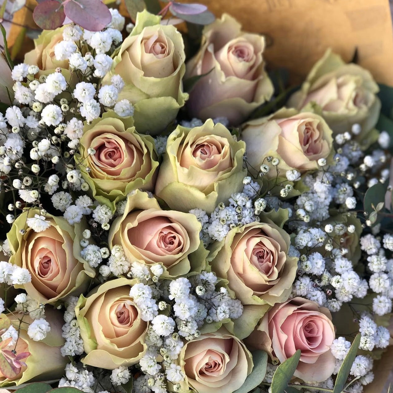 Ramo Rosas Rosado Suave