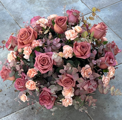 Canasto de Rosas Rosadas