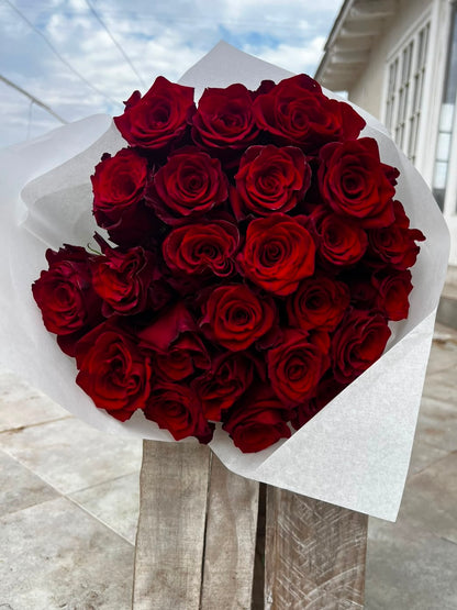 Ramo de 24 Rosas Ecuatorianas