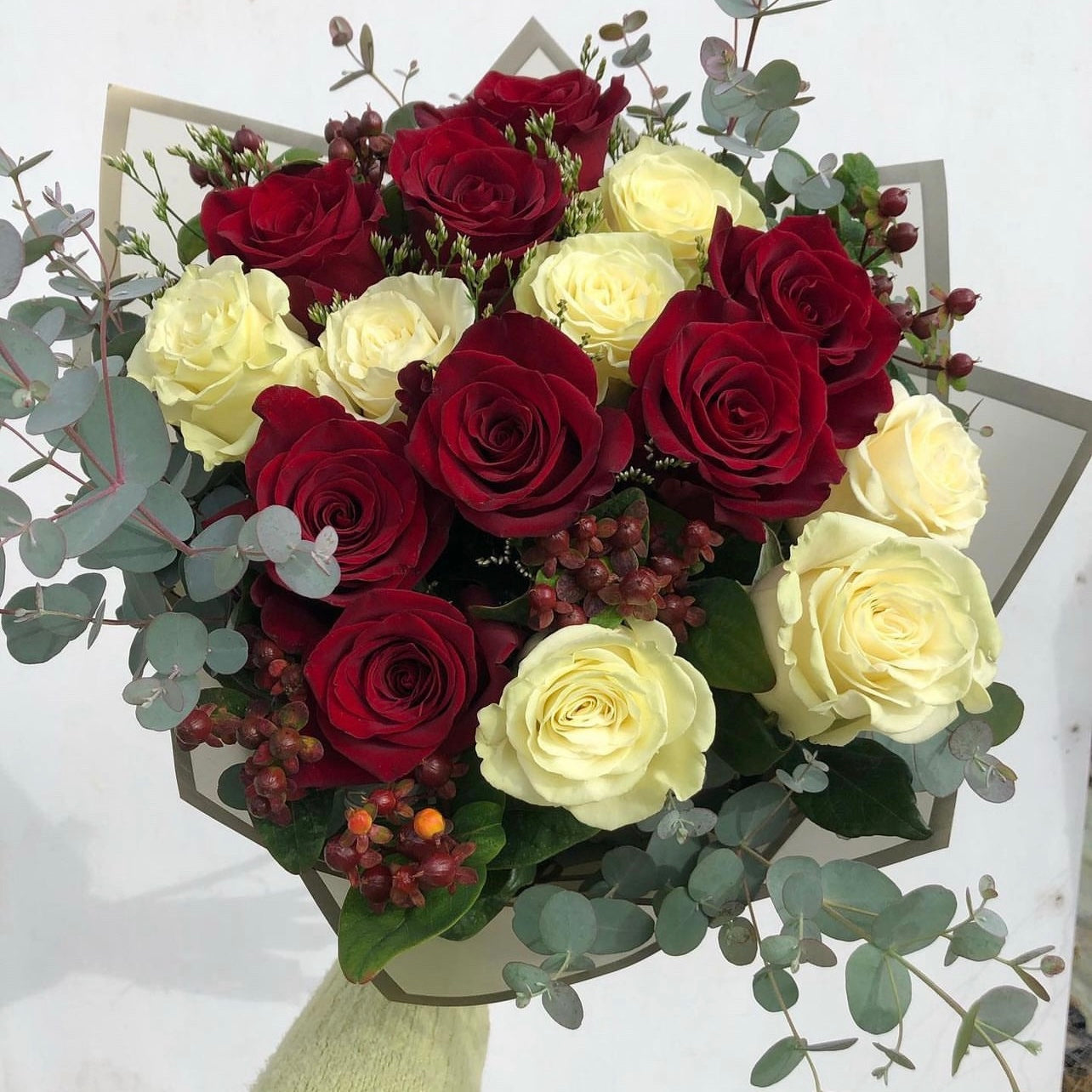Ramo de 15 Rosas Mix Color