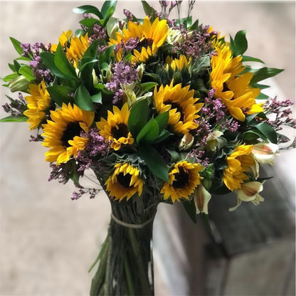 Ramo de Girasoles y Astromelias