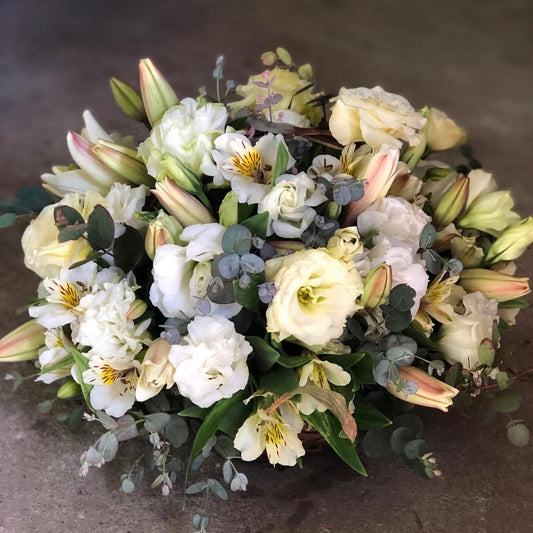 Canasto Mix Flores Blancas