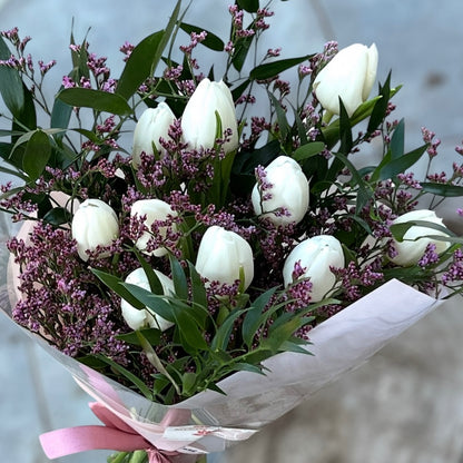 Ramo de Tulipanes Blancos
