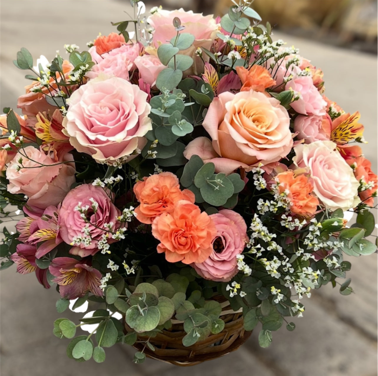 Canasto Mix Flores Apricot