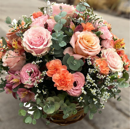 Canasto Mix Flores Apricot