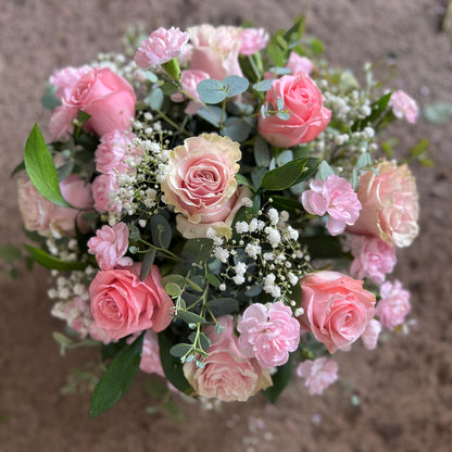 Canasto de Rosas Rosadas